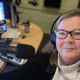 Classic Hits Breakfast on 2BBB